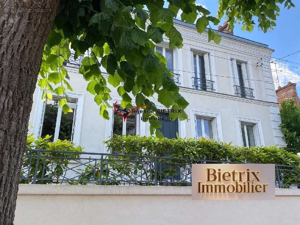 Maison à L'ISLE-ADAM