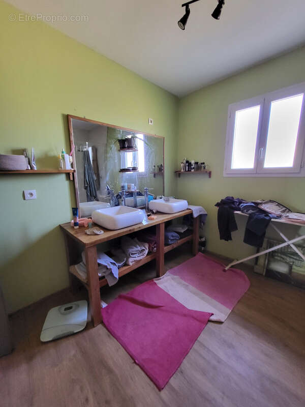 Maison à CASTELNAUD-LA-CHAPELLE