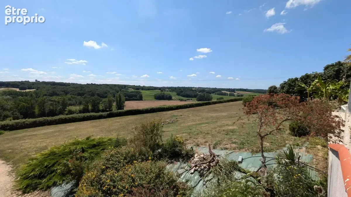 Maison de 350m² avec piscine et dépendances sur 2ha - photo 5