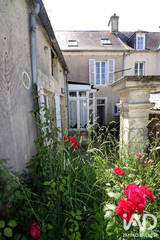 Photo 1 - Maison à ISIGNY-SUR-MER