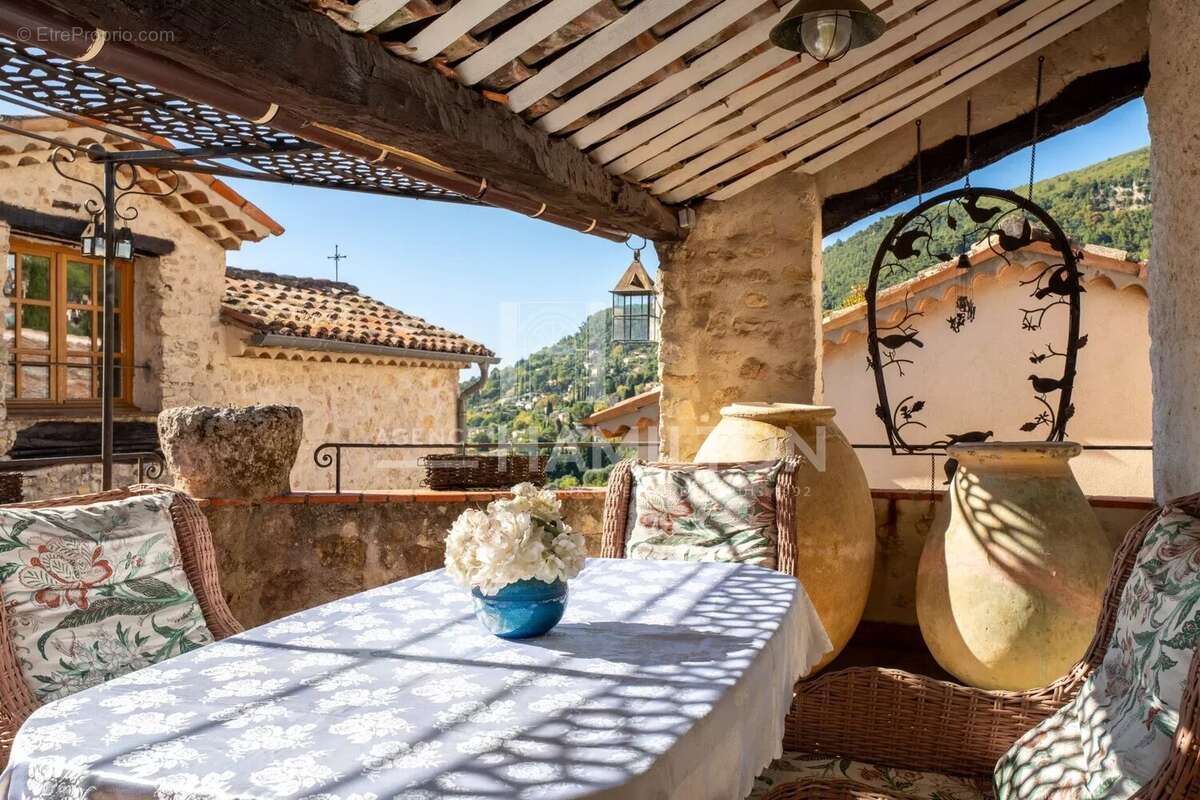 Appartement à GRASSE