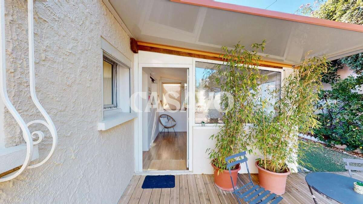 Maison à HYERES