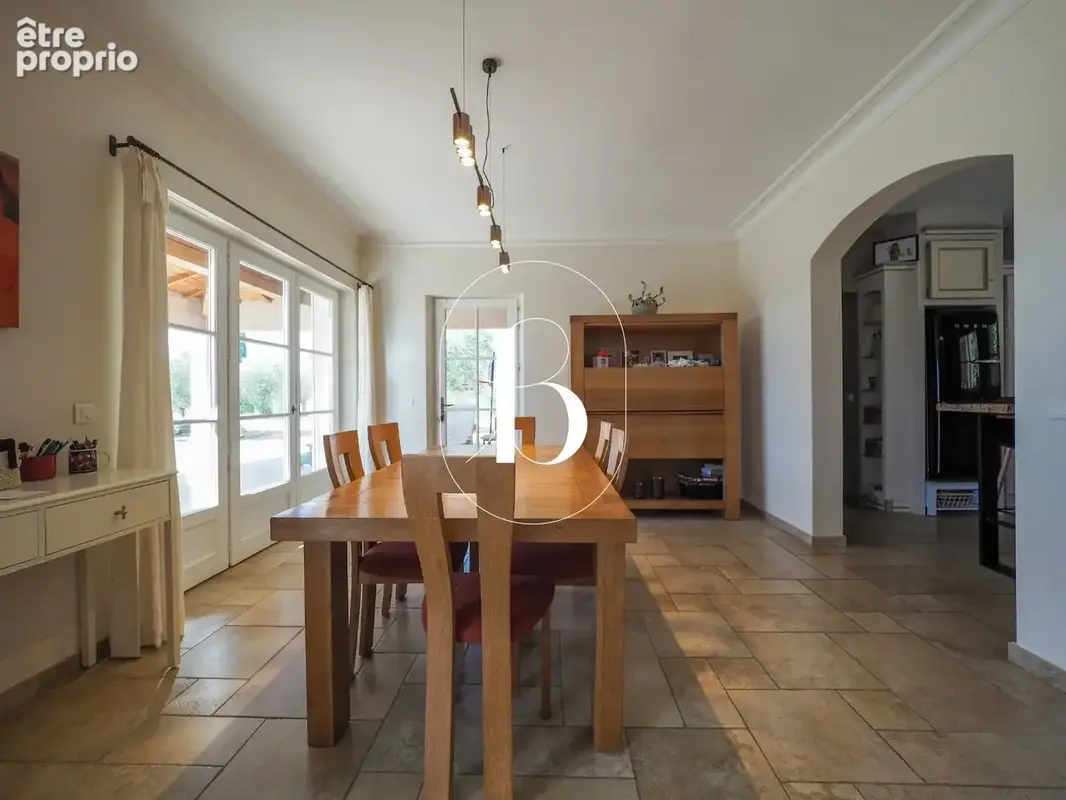 Une maison à découvrir dans un environnement privilégié - photo 21