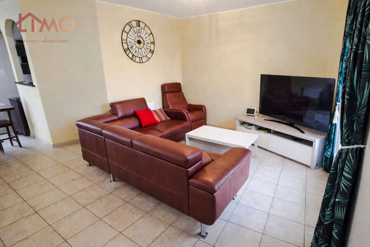 n°2 - Maison à CHABRAC