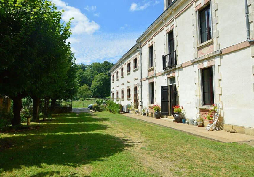 Maison à EXCIDEUIL