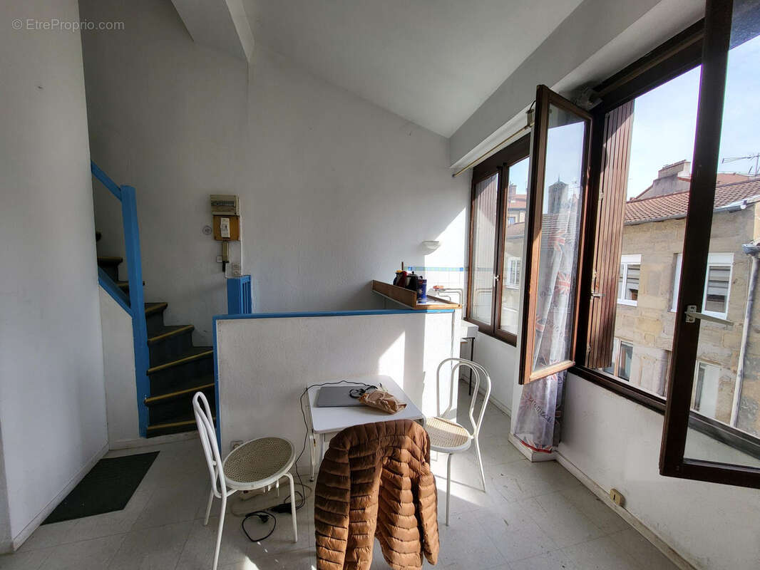 Appartement 93 m² à Saint-Etienne  - photo 5