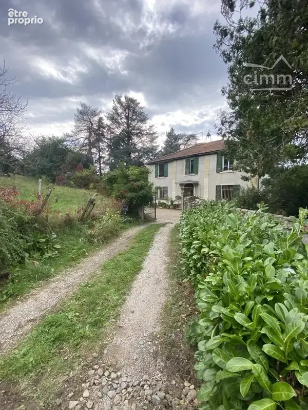 Rare propriété 240m², cave 110m², terrain 16000m² - photo 6