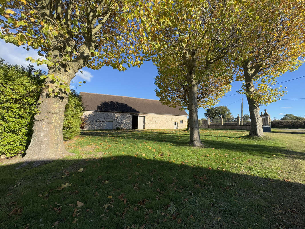 Maison à CHAVENON