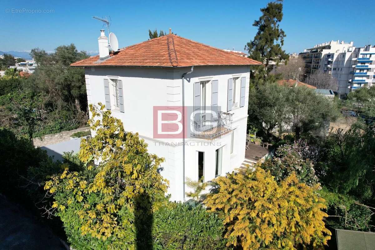 Maison à ANTIBES