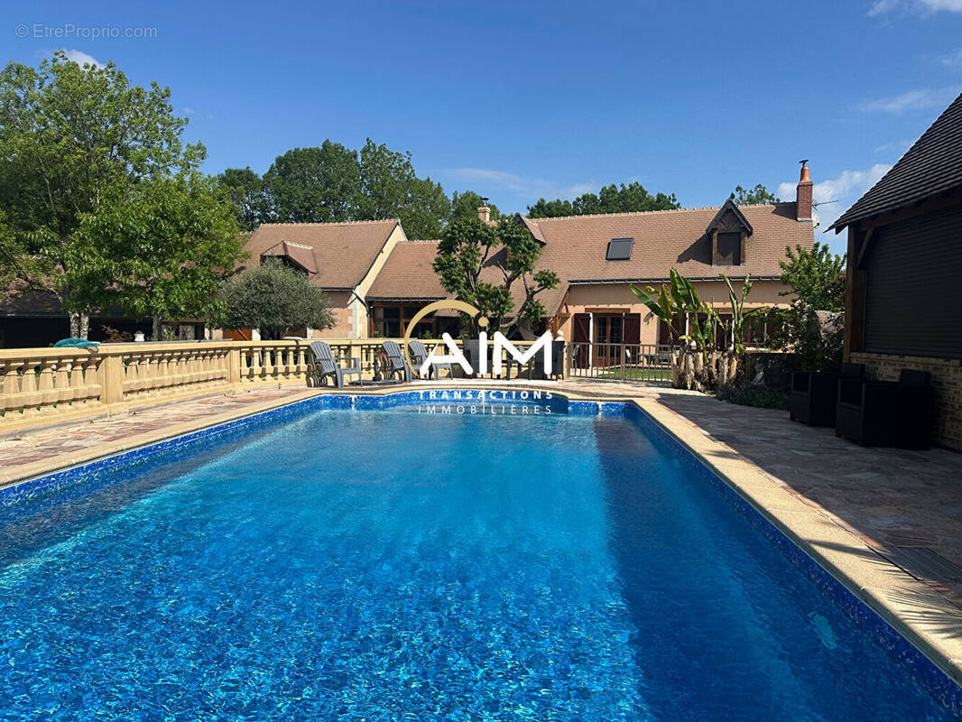 Maison à SEMBLANCAY