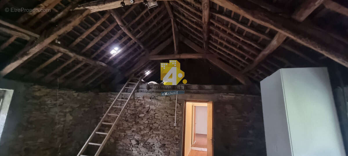 Maison à SAINTE-ANNE-SUR-BRIVET