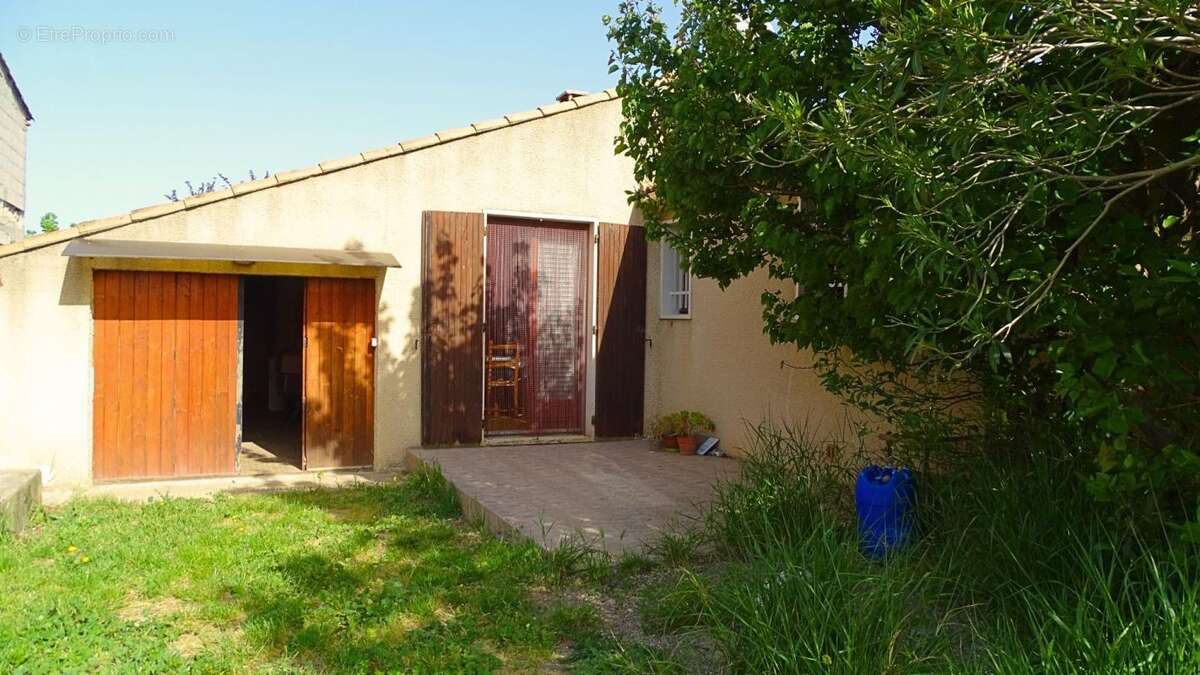 Maison à THEZAN-DES-CORBIERES