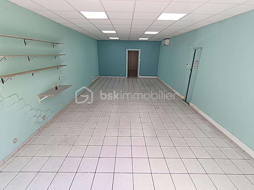 Commerce à LA SEYNE-SUR-MER