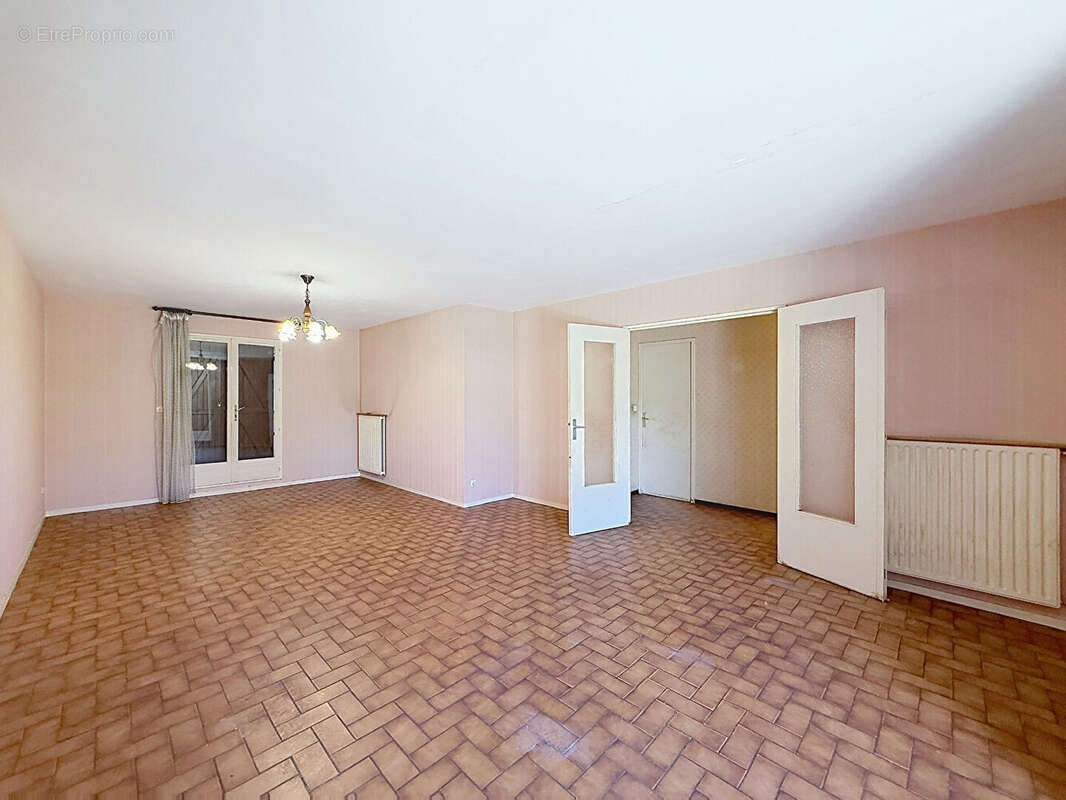 Maison Le Pontet 3 pièce(s) 83 m2 - photo 6