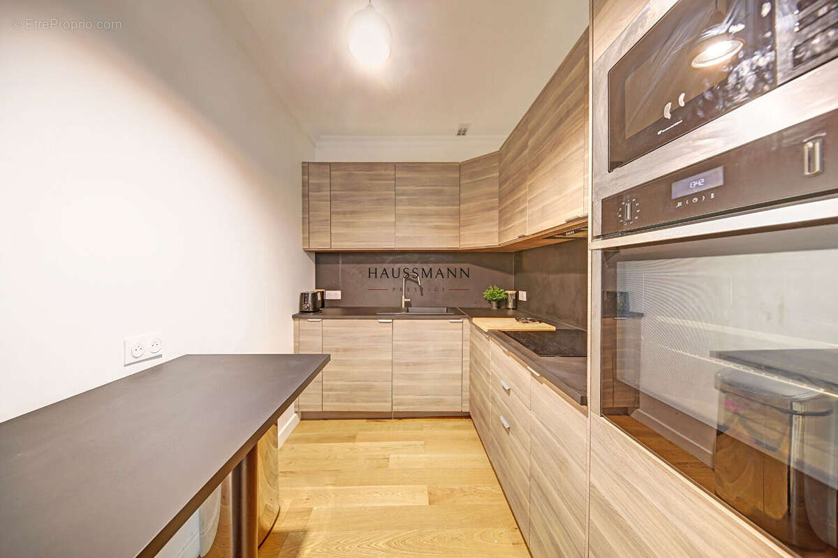 Appartement à PARIS-9E