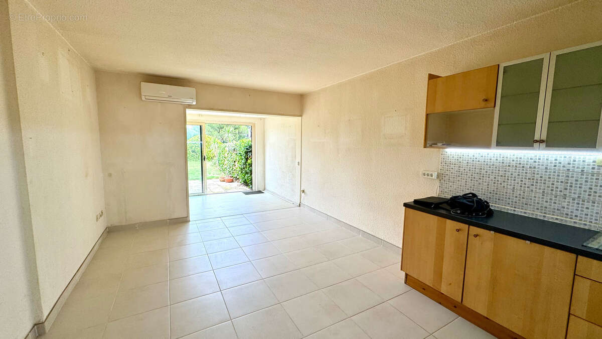 Appartement à SAINT-CYPRIEN