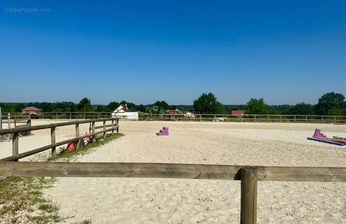 Centre equestre avec manege couvert et cabinet d'equitherapie - photo 5