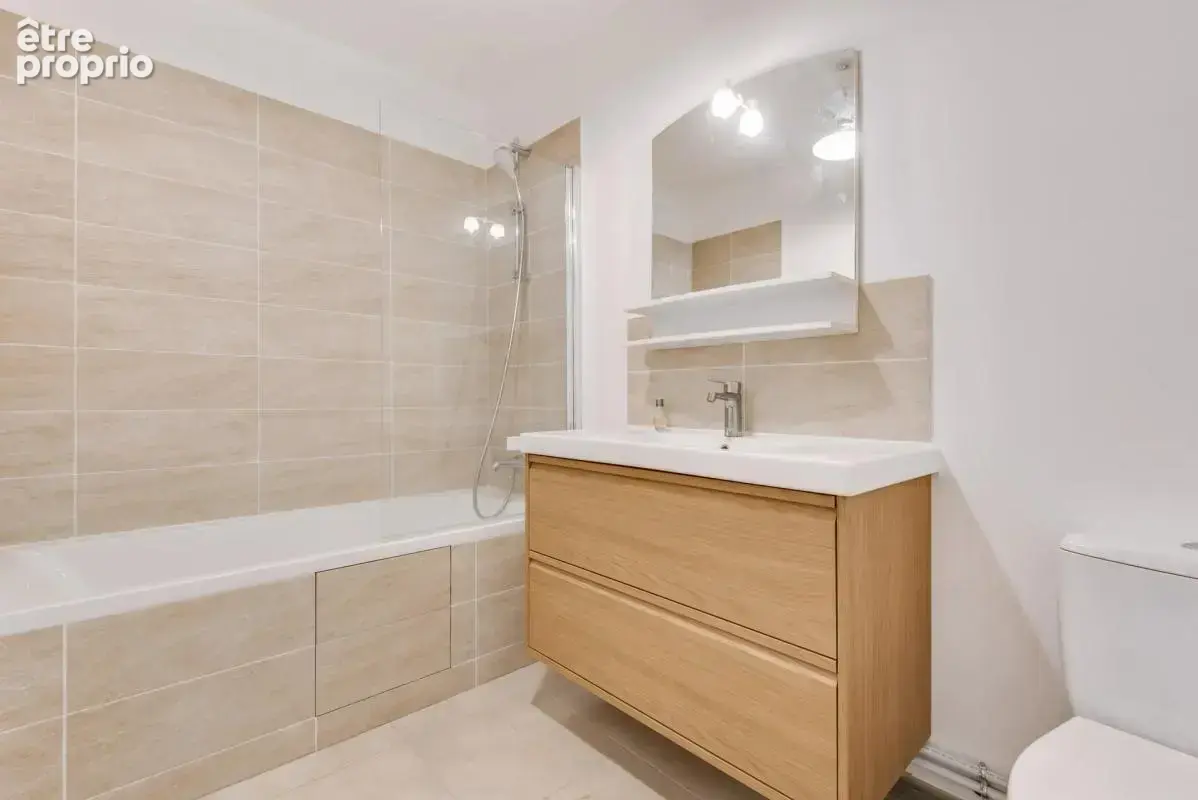 Appartement de 4 pièces de 92 m² à Asnières-sur-Seine - photo 9
