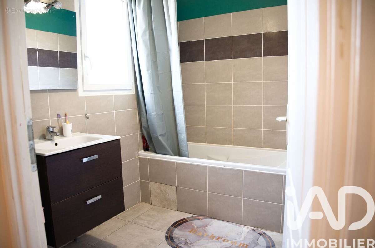 Photo 8 - Maison à SAINT-SIFFRET