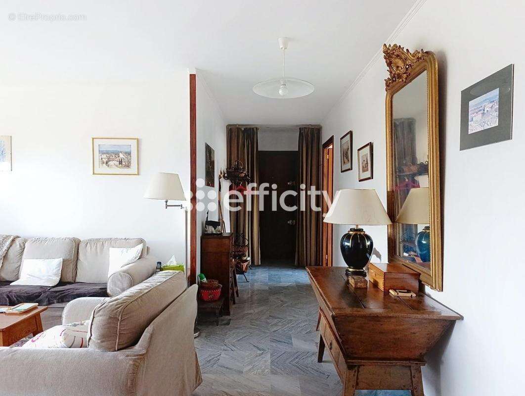 Appartement à ECHIROLLES