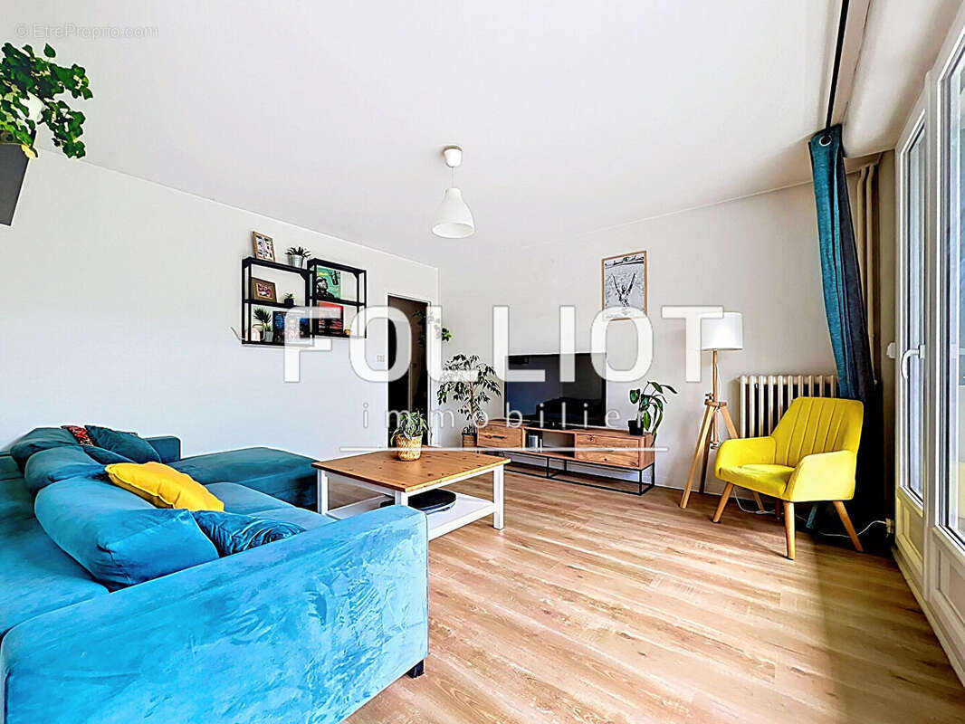 Appartement à HEROUVILLE-SAINT-CLAIR