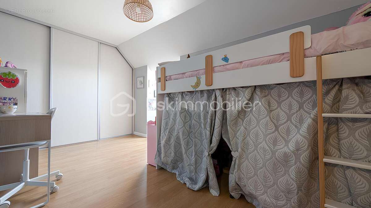 Appartement à EPINAY-SUR-ORGE