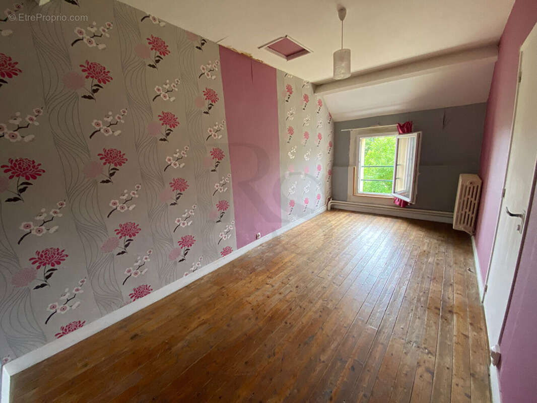 Maison à SAINT-DENIS-MAISONCELLES