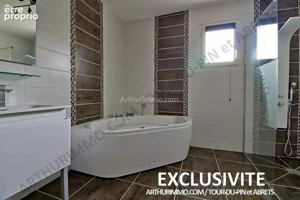 Vente Maison La tour-du-pin(38110) 315 000ï¿œ - photo 10