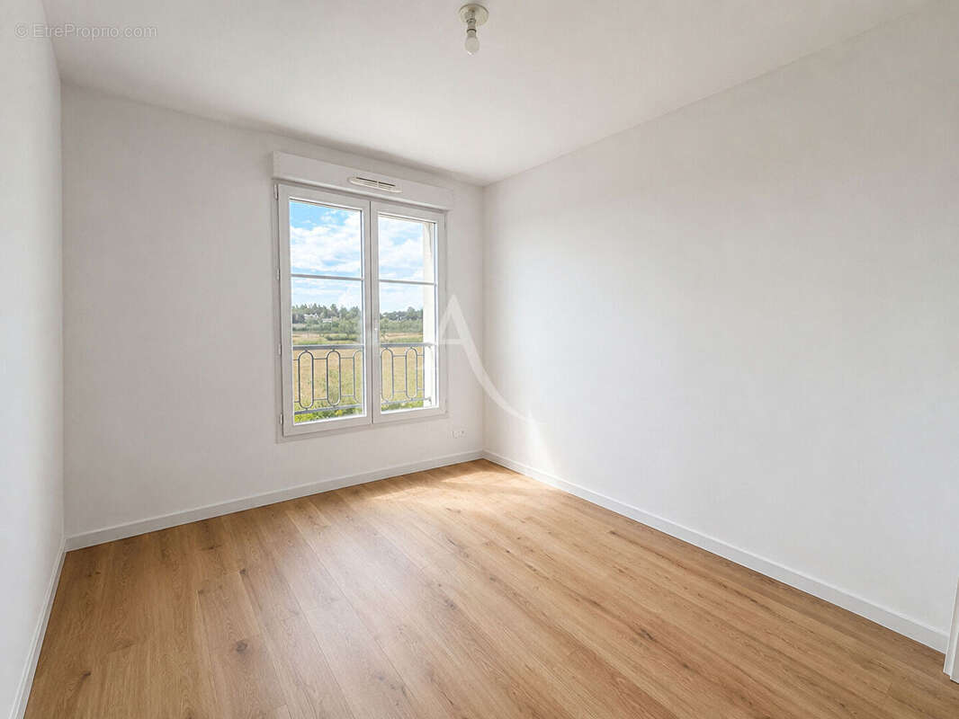 Emplacement premium à Serris - 3P avec balcon et 2 places de parkings - photo 10