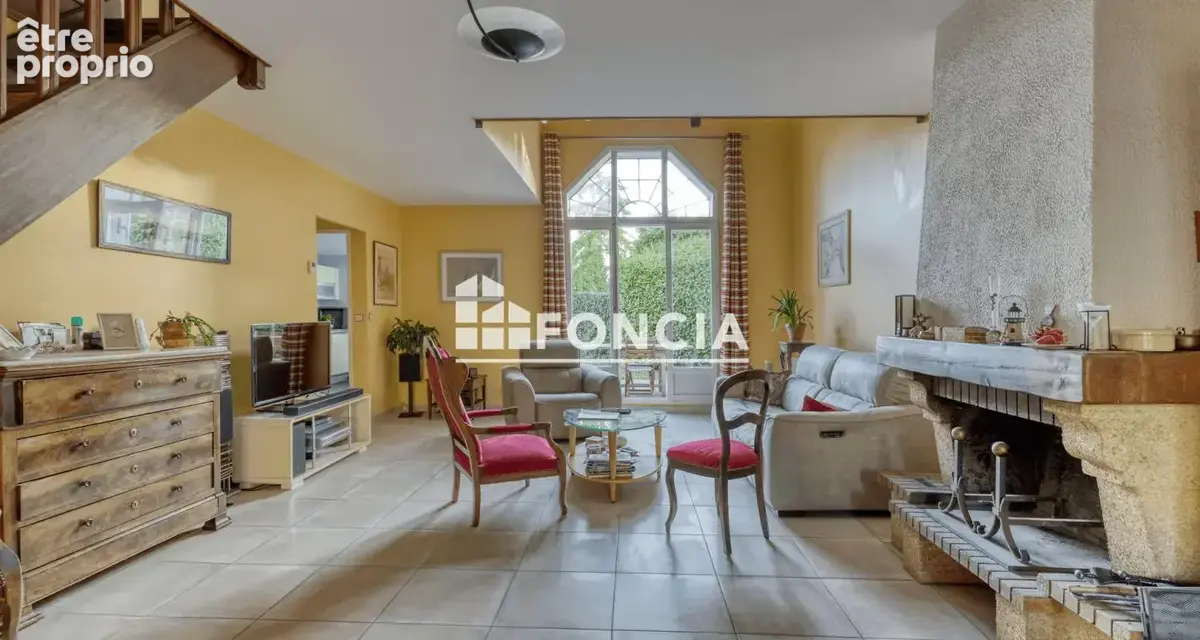 Maison familiale en parfait etat en bordure de la coulee verte - photo 3