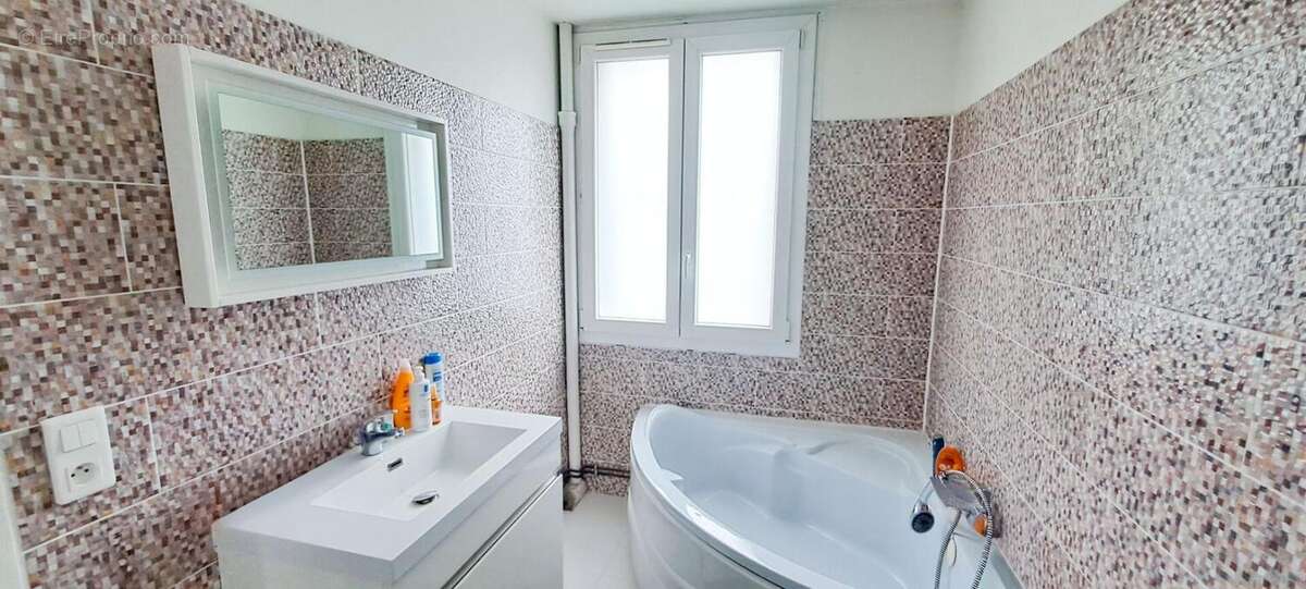 Appartement à MONTEREAU-FAULT-YONNE