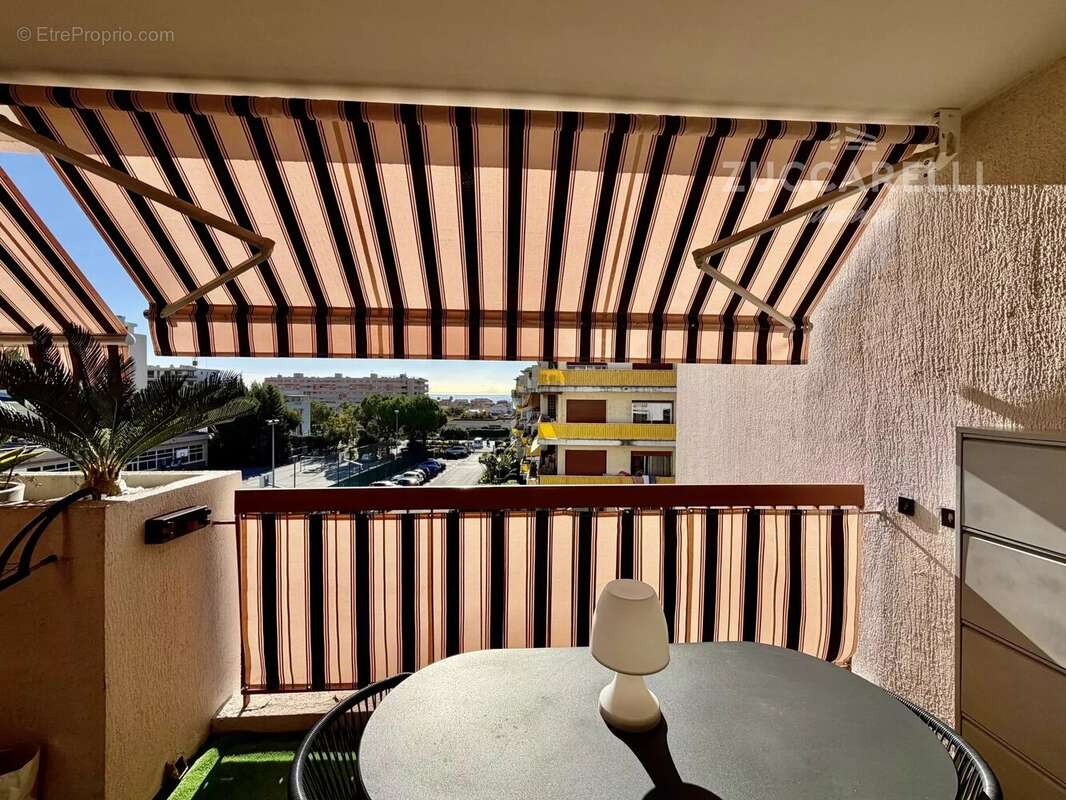 Appartement à CAGNES-SUR-MER