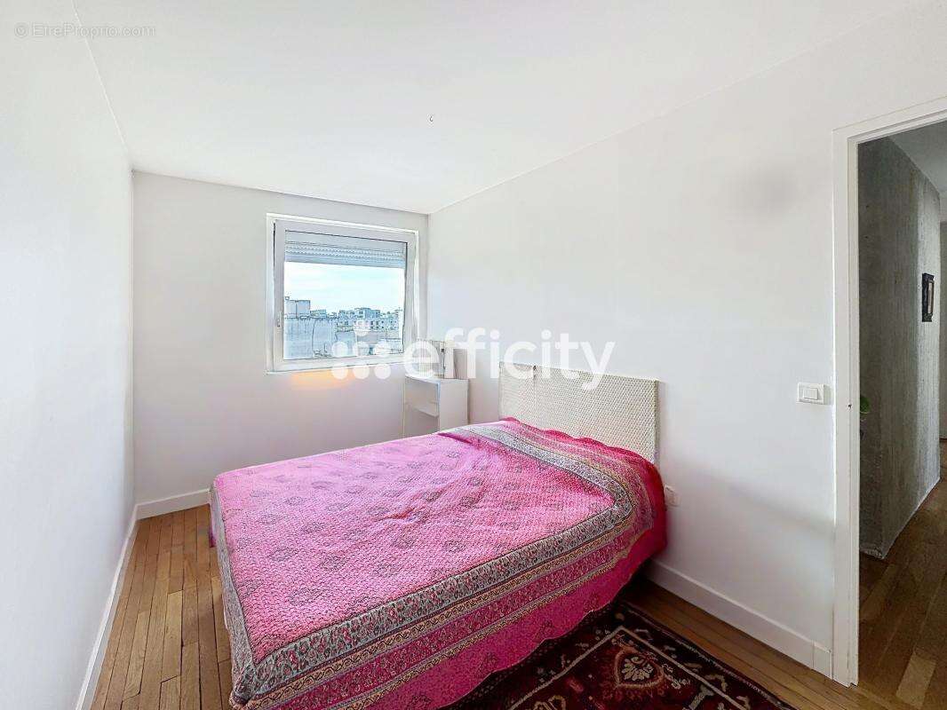 Appartement à MONTROUGE