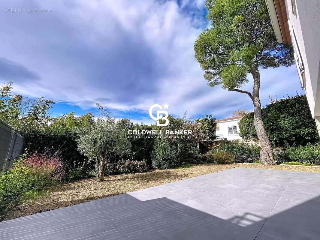 Appartement à SAINT-RAPHAEL