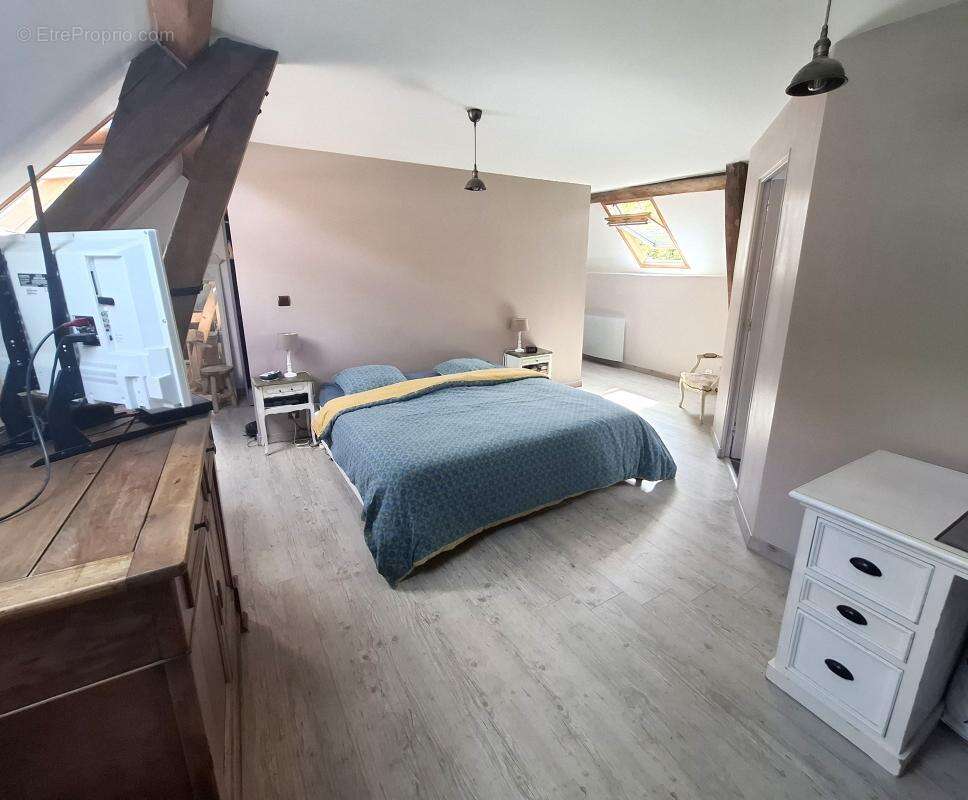 Maison de 144 m² à Hautefontaine - photo 11