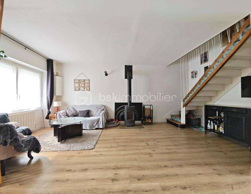 Maison sans travaux avec dépendances - photo 4