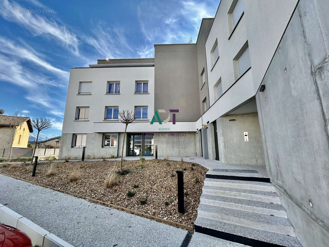 Appartement à SASSENAGE