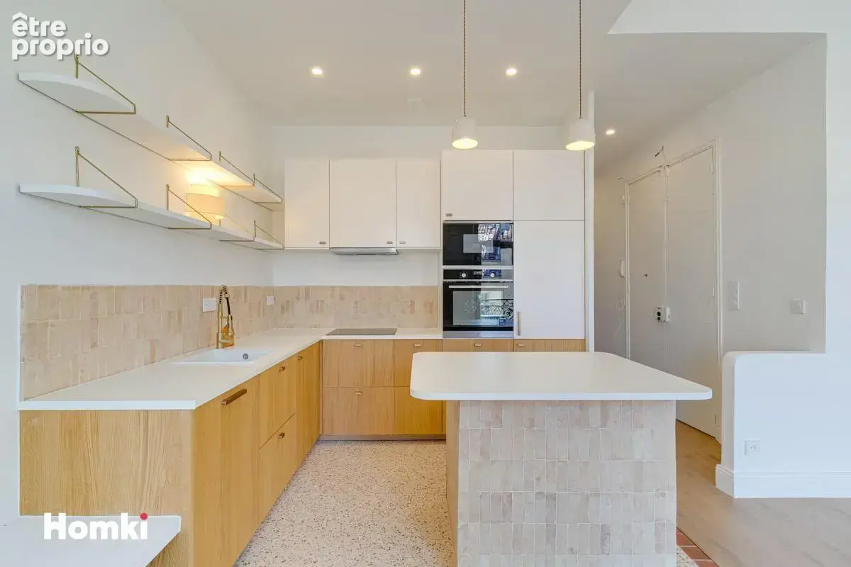 Appartement T3 de 70 m² à Marseille 13007, Rue d'Endoume - photo 2