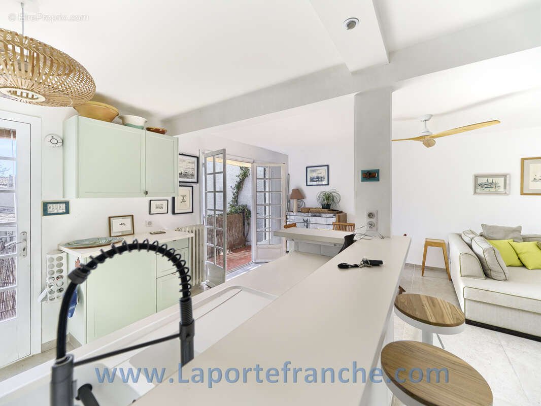Appartement à CAGNES-SUR-MER