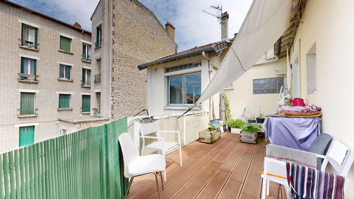 Appartement à LIVRY-GARGAN