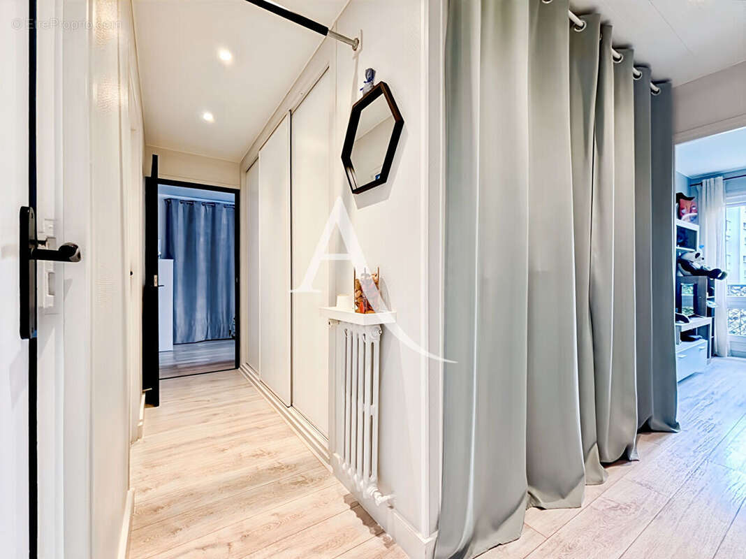 Appartement à BOIS-D'ARCY