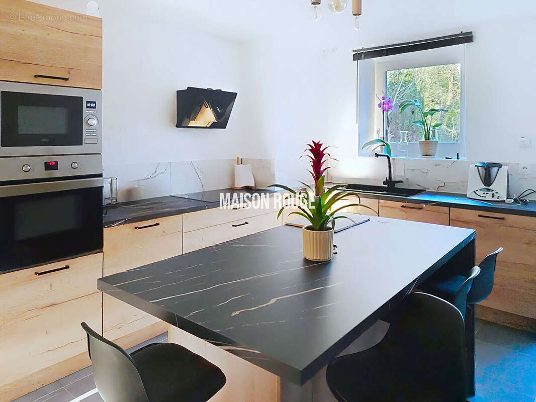 Jolie maison de bourg rénovée  proche combourg - photo 4