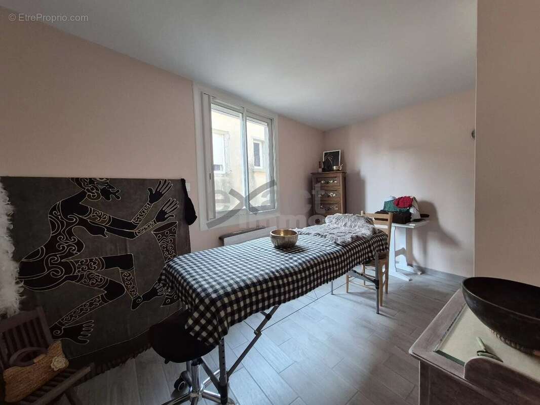 Maison à COURNONTERRAL