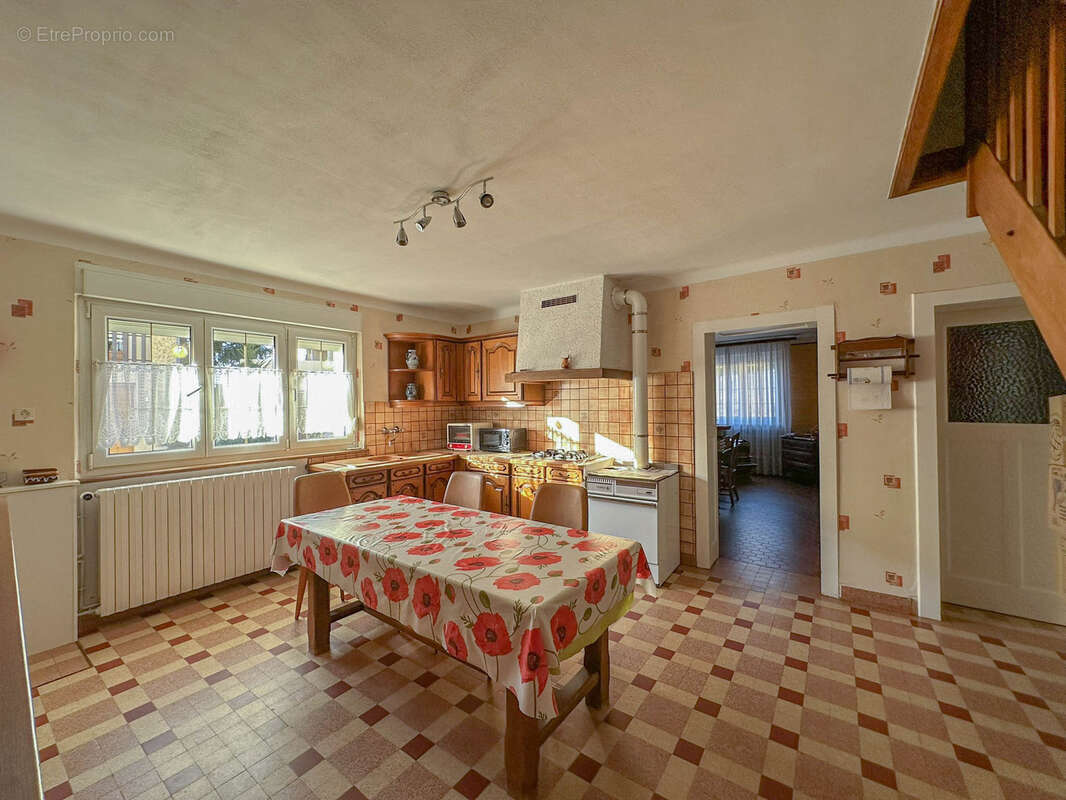 Appartement à ENNERY