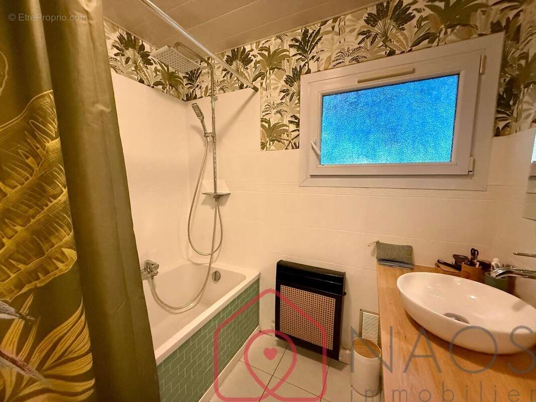 Appartement à SAINT-RAPHAEL