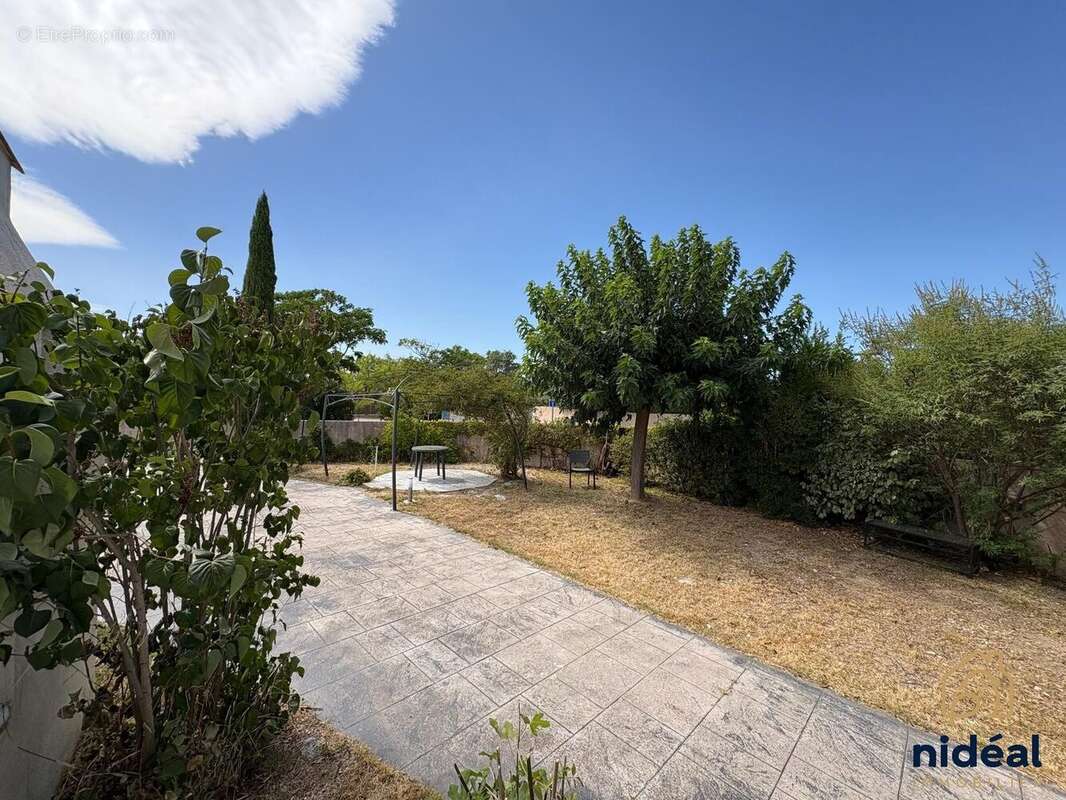 Maison 72 m² à Clarensac  - photo 9