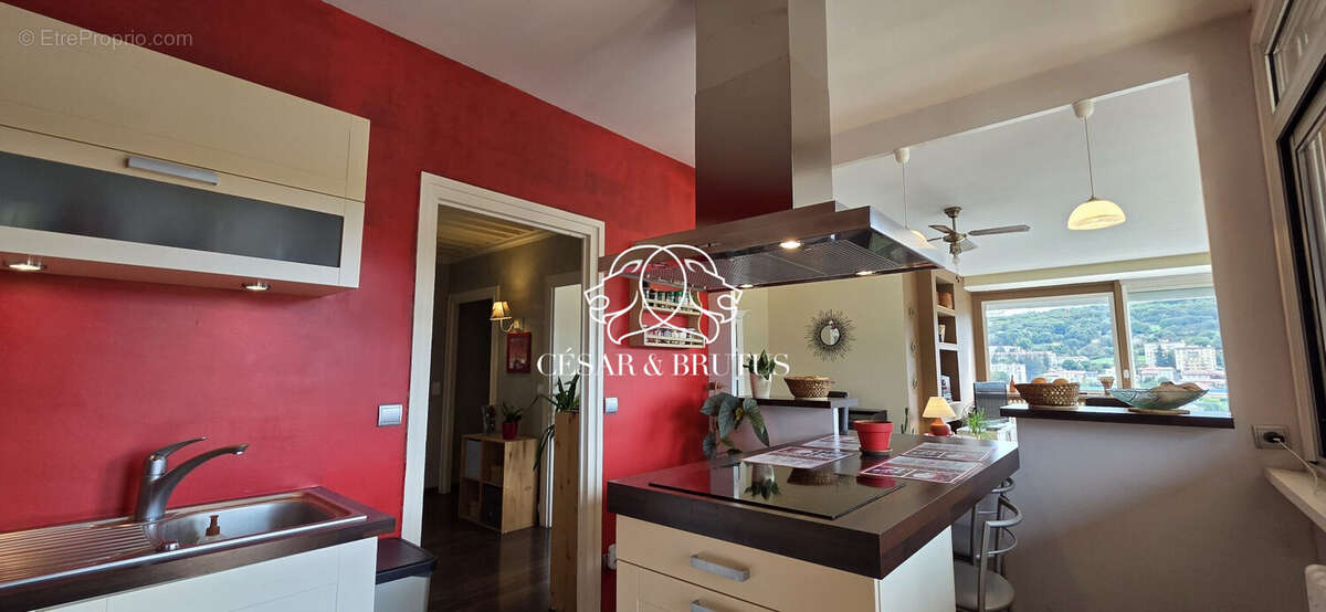 Appartement à VALS-PRES-LE-PUY