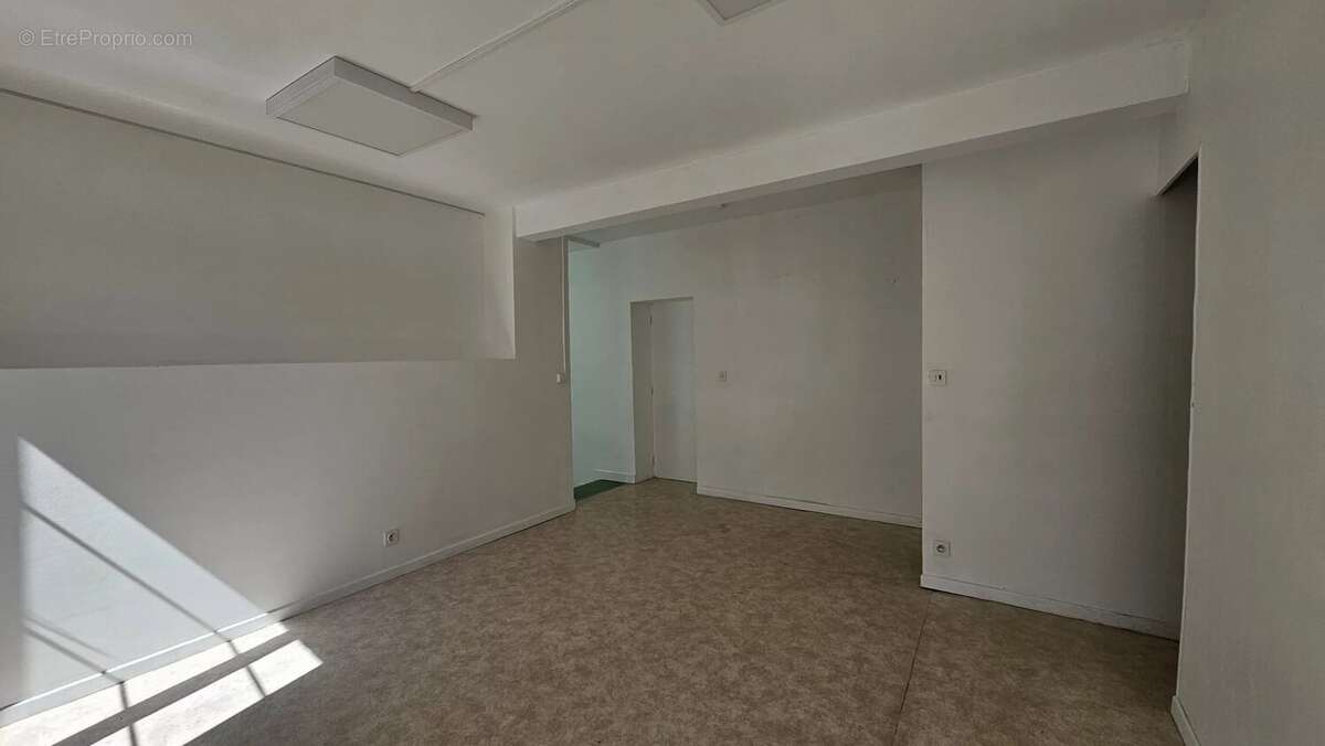 Appartement à CEAUX-EN-COUHE