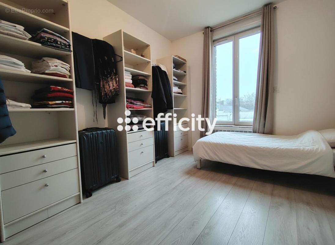 Maison 125 m² à Sin-Le-Noble  - photo 9