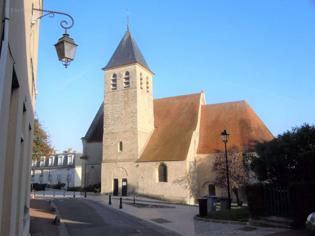 Terrain à CHAMBOURCY